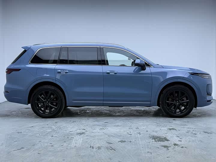 Фото 7 - LiXiang One