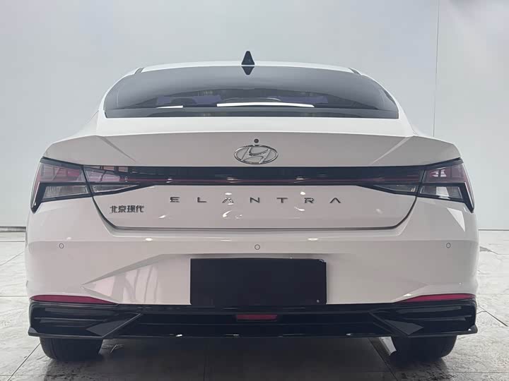 Фото 5 - Hyundai Elantra N line