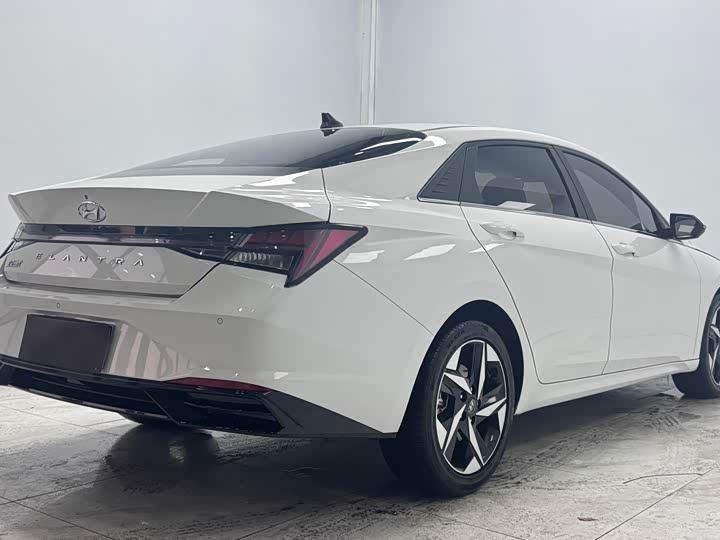 Фото 6 - Hyundai Elantra N line