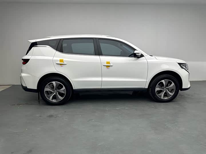 Фото 7 - Geely Okavango Pro