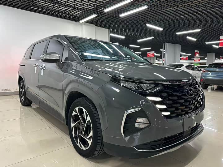 Фото 3 - Hyundai Custo