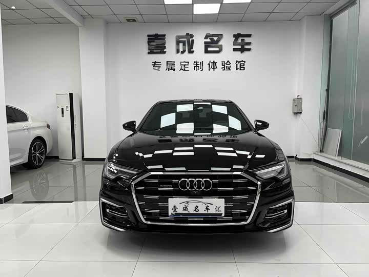 Фото 2 - Audi A6L