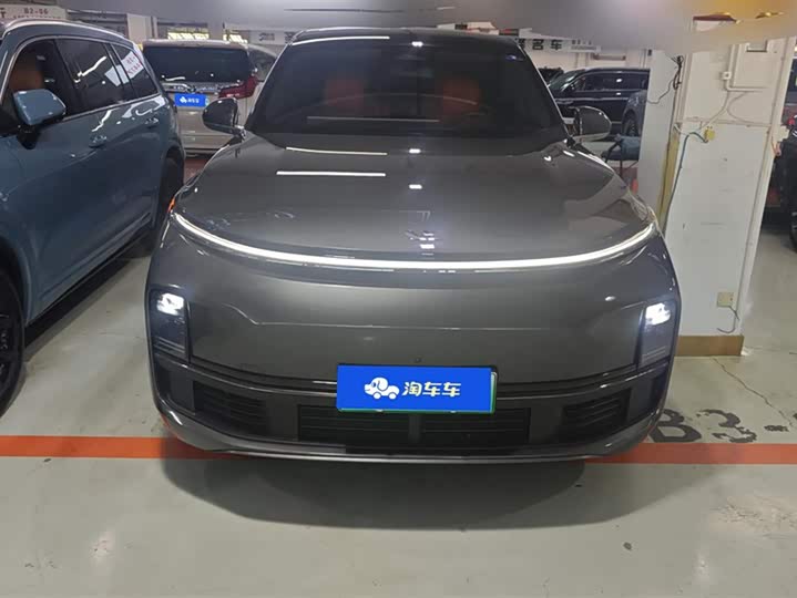 Фото 2 - LiXiang L8