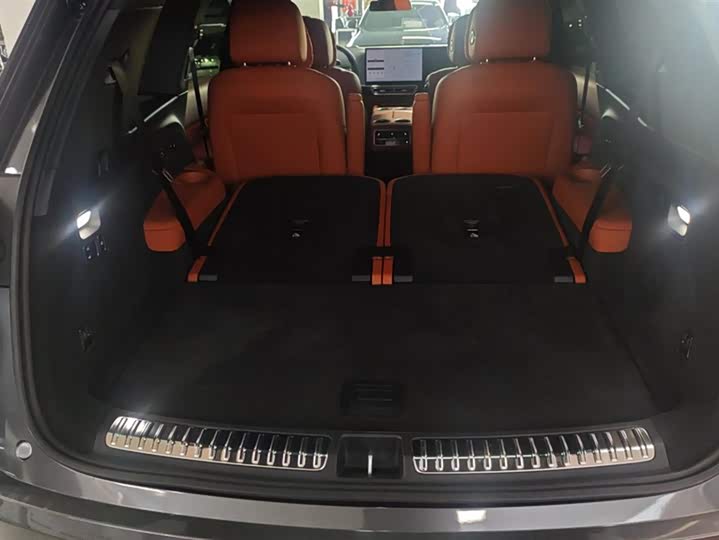 Фото 4 - LiXiang L8