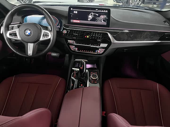 Фото 7 - BMW 5 Series