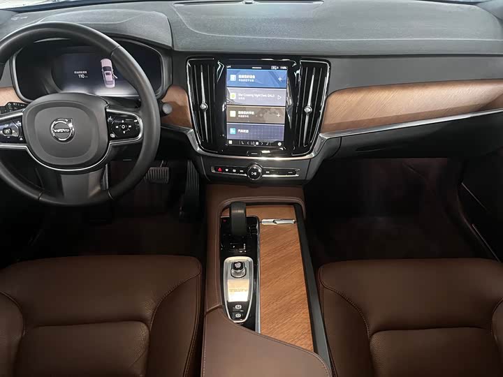 Фото 7 - Volvo S90
