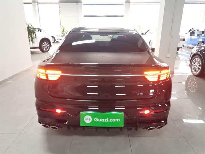 Фото 6 - Geely Preface