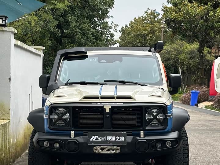 Фото 2 - Tank 300