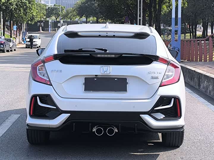 Фото 6 - Honda Civic