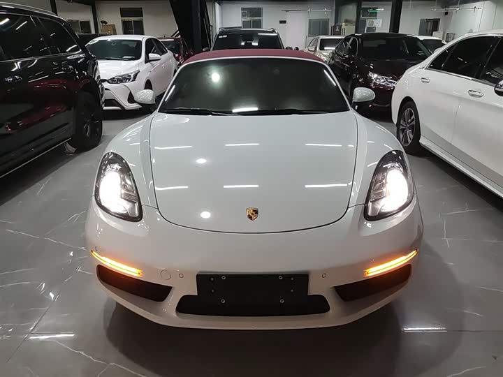 Фото 3 - Porsche 718