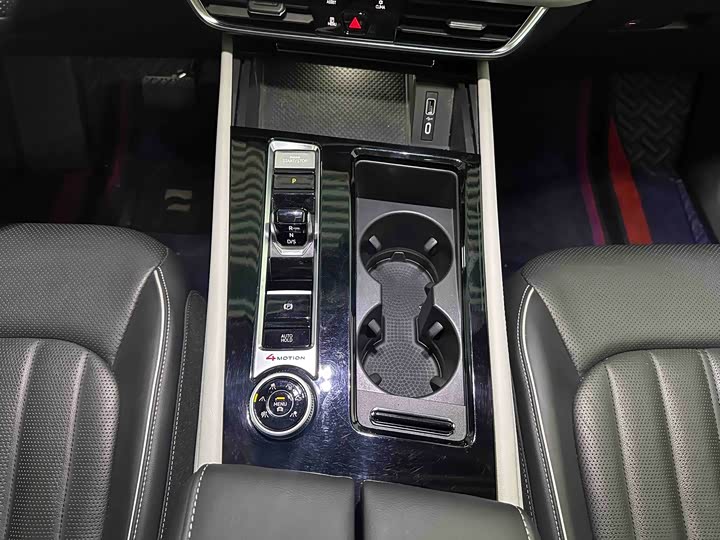 Фото 9 - Volkswagen Teramont Pro