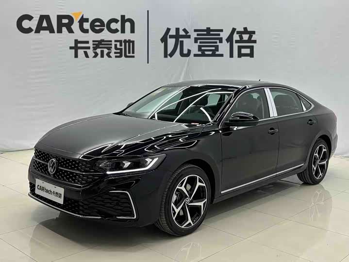 Фото 1 - Volkswagen Passat