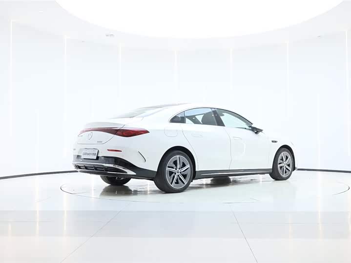 Фото 3 - Mercedes-Benz CLA-Class EV