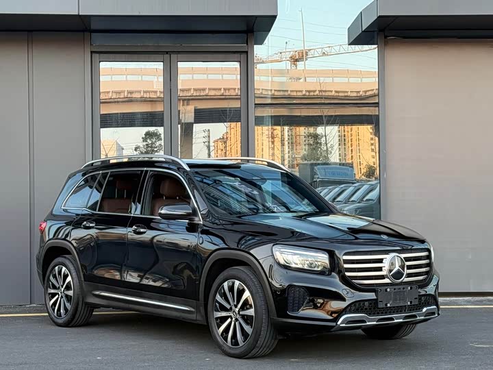 Фото 3 - Mercedes-Benz GLB-Class