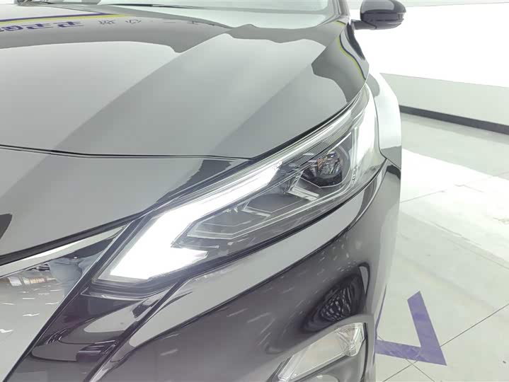 Фото 5 - Nissan Teana