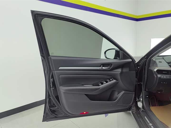 Фото 7 - Nissan Teana