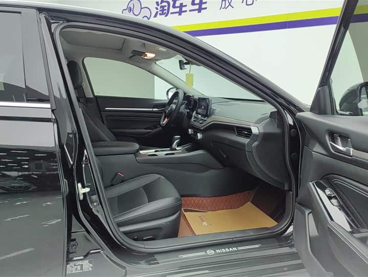 Фото 8 - Nissan Teana