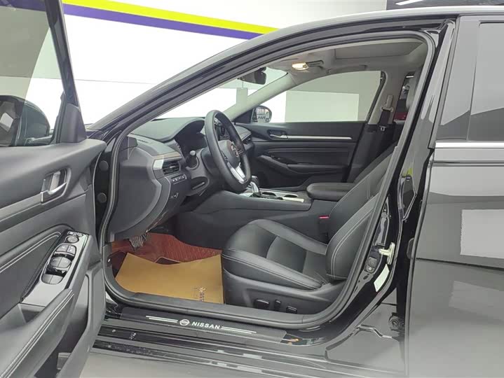 Фото 9 - Nissan Teana