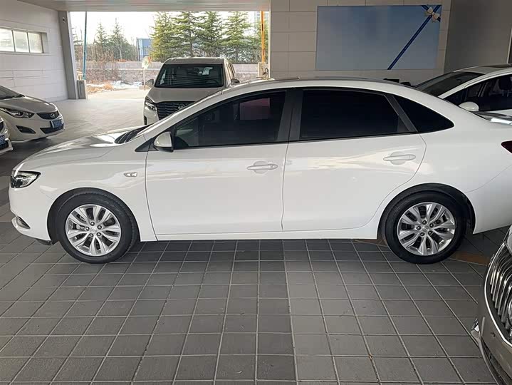 Фото 7 - Buick Excelle GT