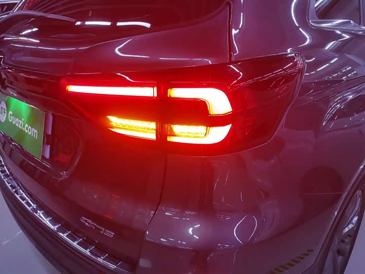 Фото 8 - Changan CS75