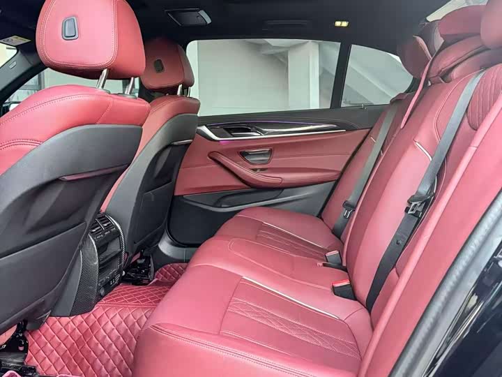 Фото 9 - BMW 5 Series