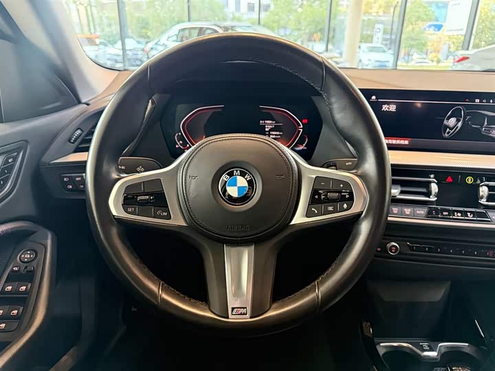 Фото 6 - BMW 2 Series