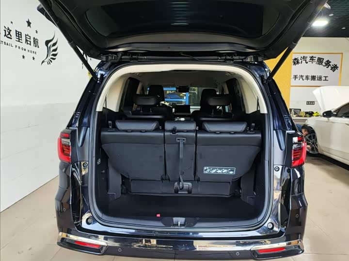 Фото 7 - Honda Odyssey