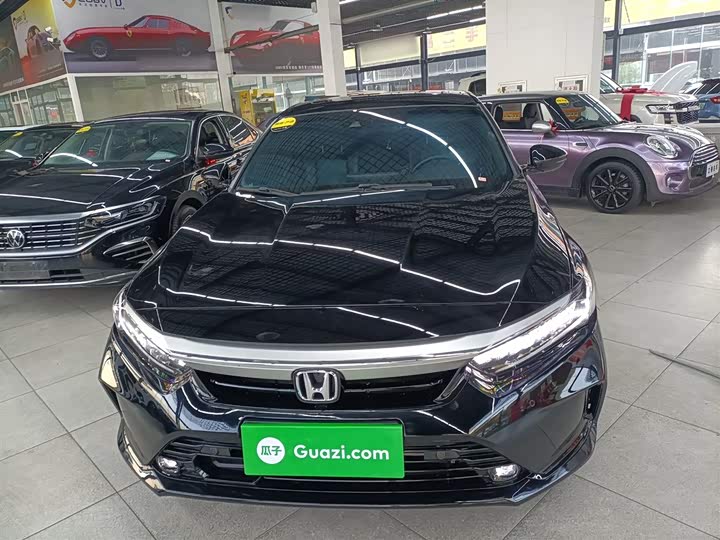 Фото 3 - Honda Inspire