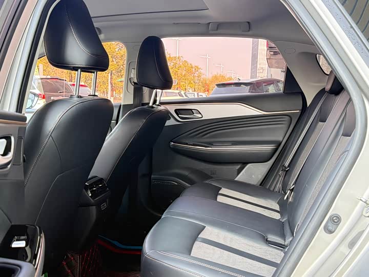 Фото 5 - GAC Aion S