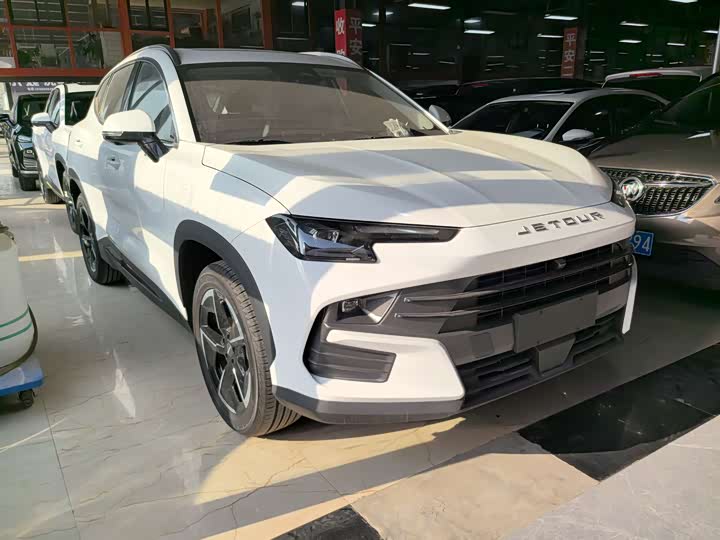 Фото 3 - Jetour Dashing