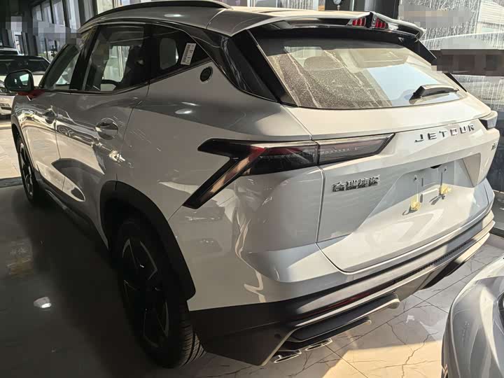 Фото 4 - Jetour Dashing