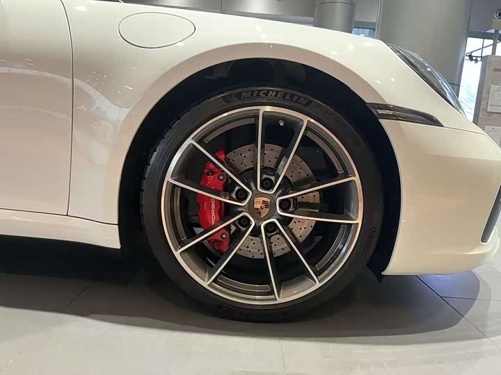 Фото 6 - Porsche 911