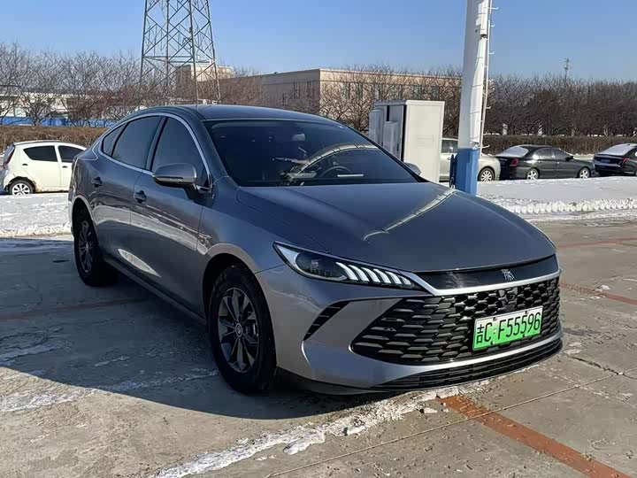 Фото 3 - BYD Qin Plus