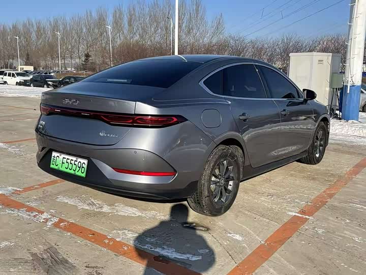 Фото 9 - BYD Qin Plus