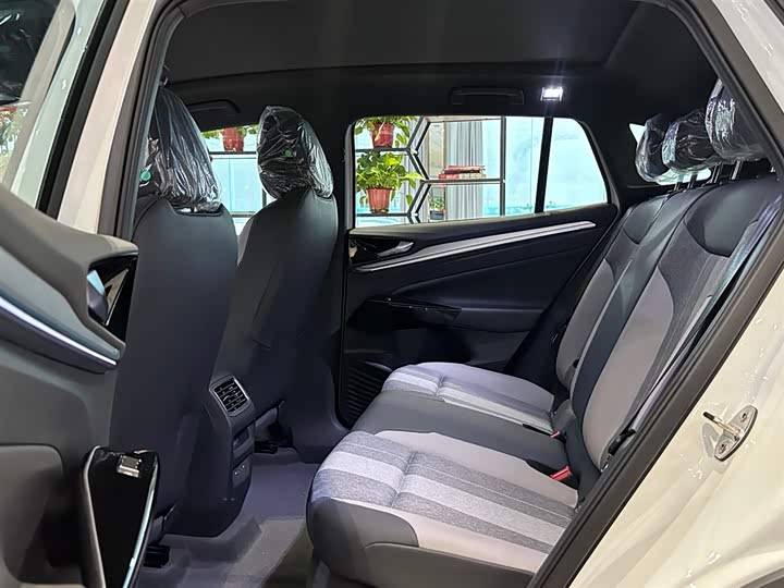 Фото 9 - Volkswagen ID.4 Crozz