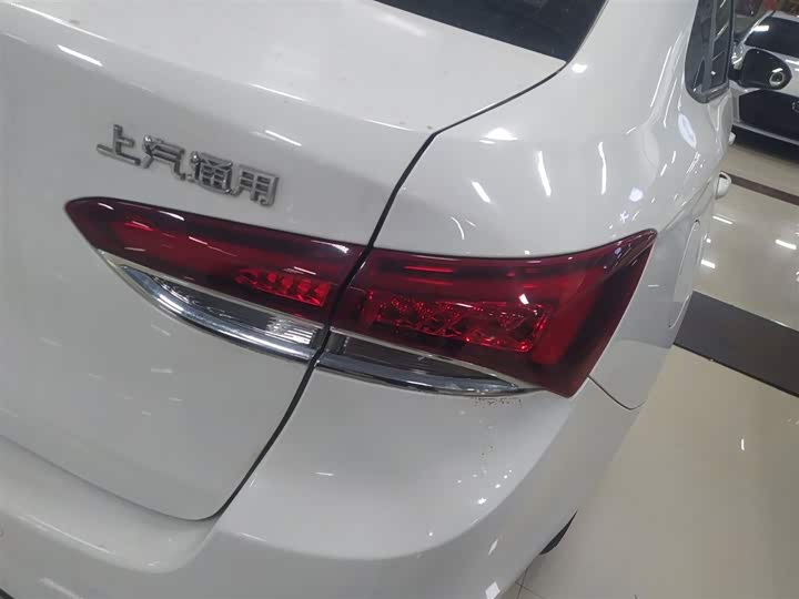 Фото 8 - Buick Excelle GT