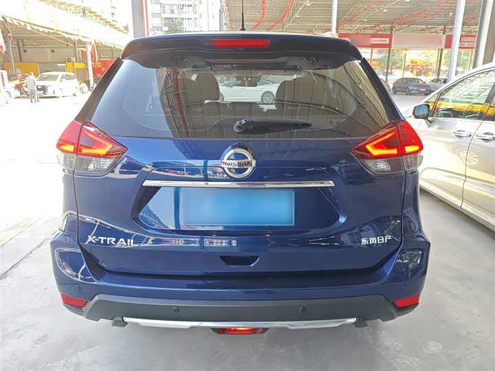 Фото 6 - Nissan X-Trail