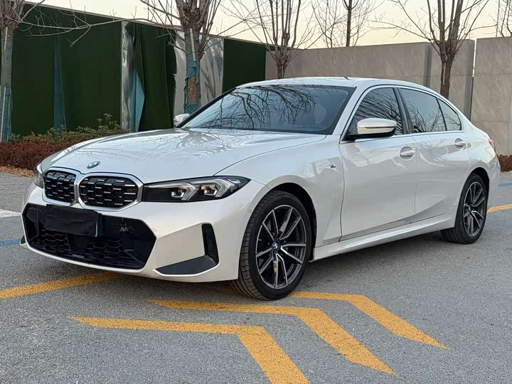 Фото 1 - BMW 3 Series