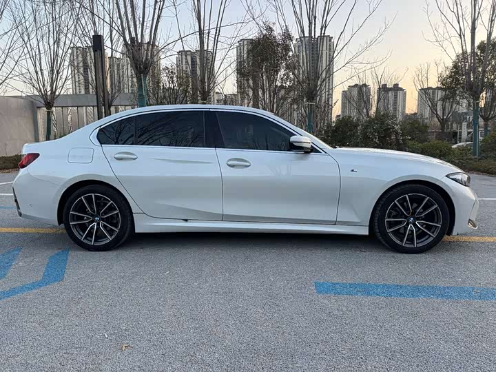 Фото 4 - BMW 3 Series