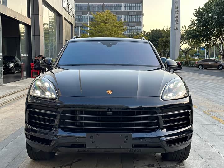 Фото 2 - Porsche Cayenne