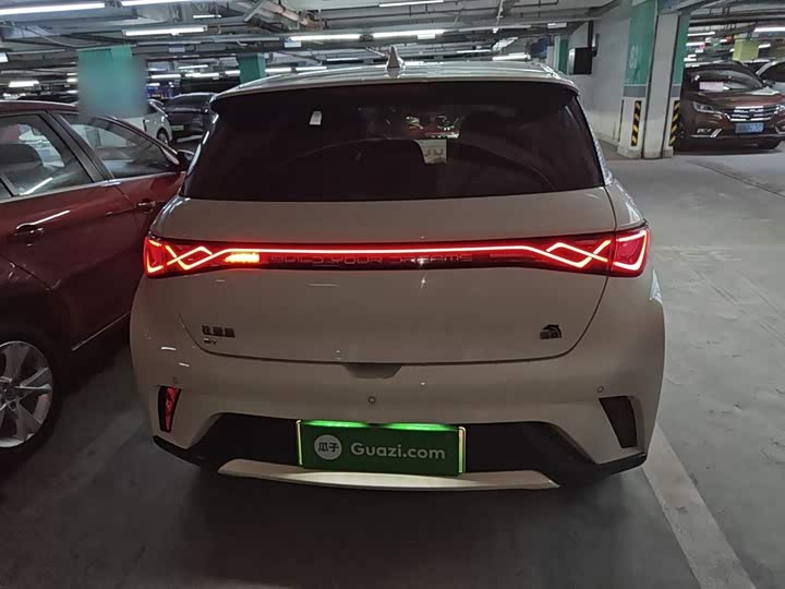 Фото 6 - BYD Dolphin