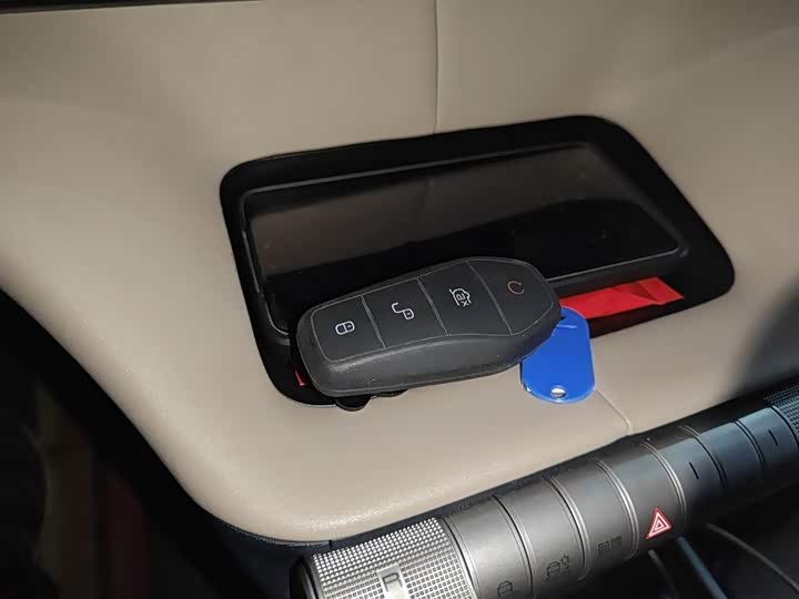 Фото 9 - BYD Dolphin