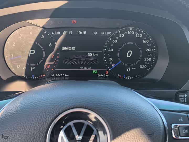 Фото 8 - Volkswagen Tiguan L Pro