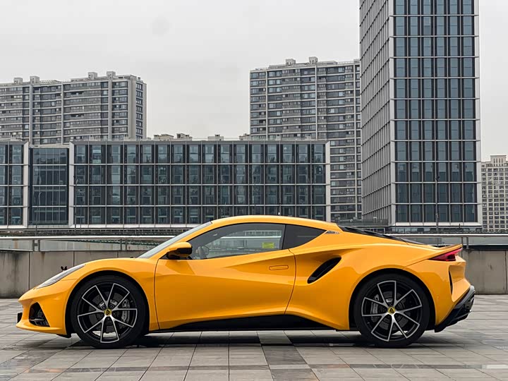 Фото 5 - Lotus Emira