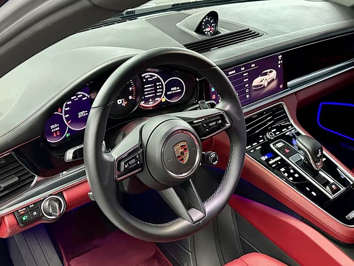 Фото 6 - Porsche Panamera