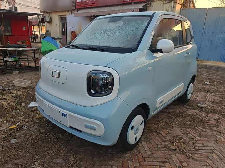 Фото 1 - Bestune Pony