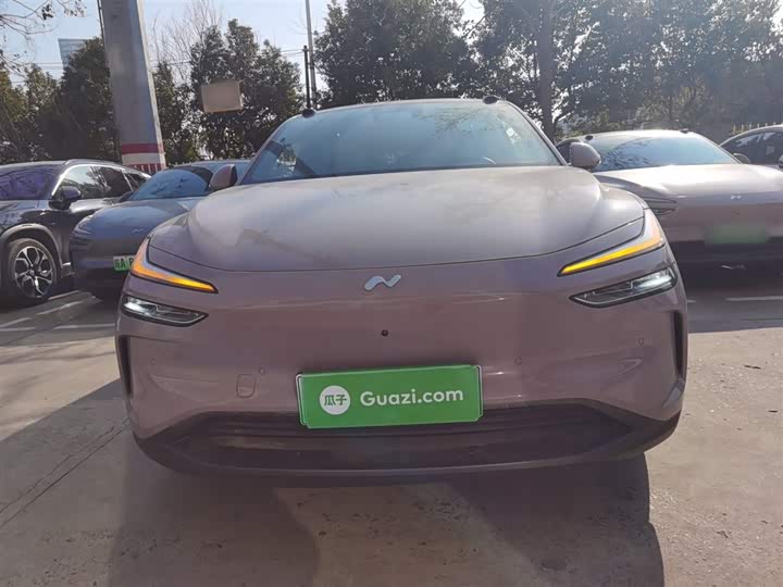 Фото 3 - Nio Onvo L60