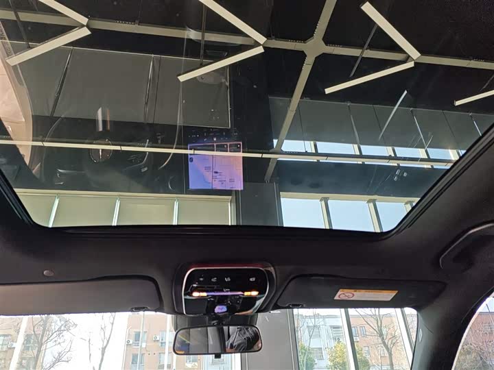 Фото 8 - Mercedes-Benz C-Class