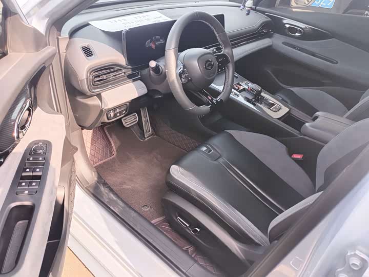 Фото 4 - GAC Trumpchi Empow R