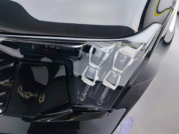 Фото 5 - GAC Trumpchi GS8